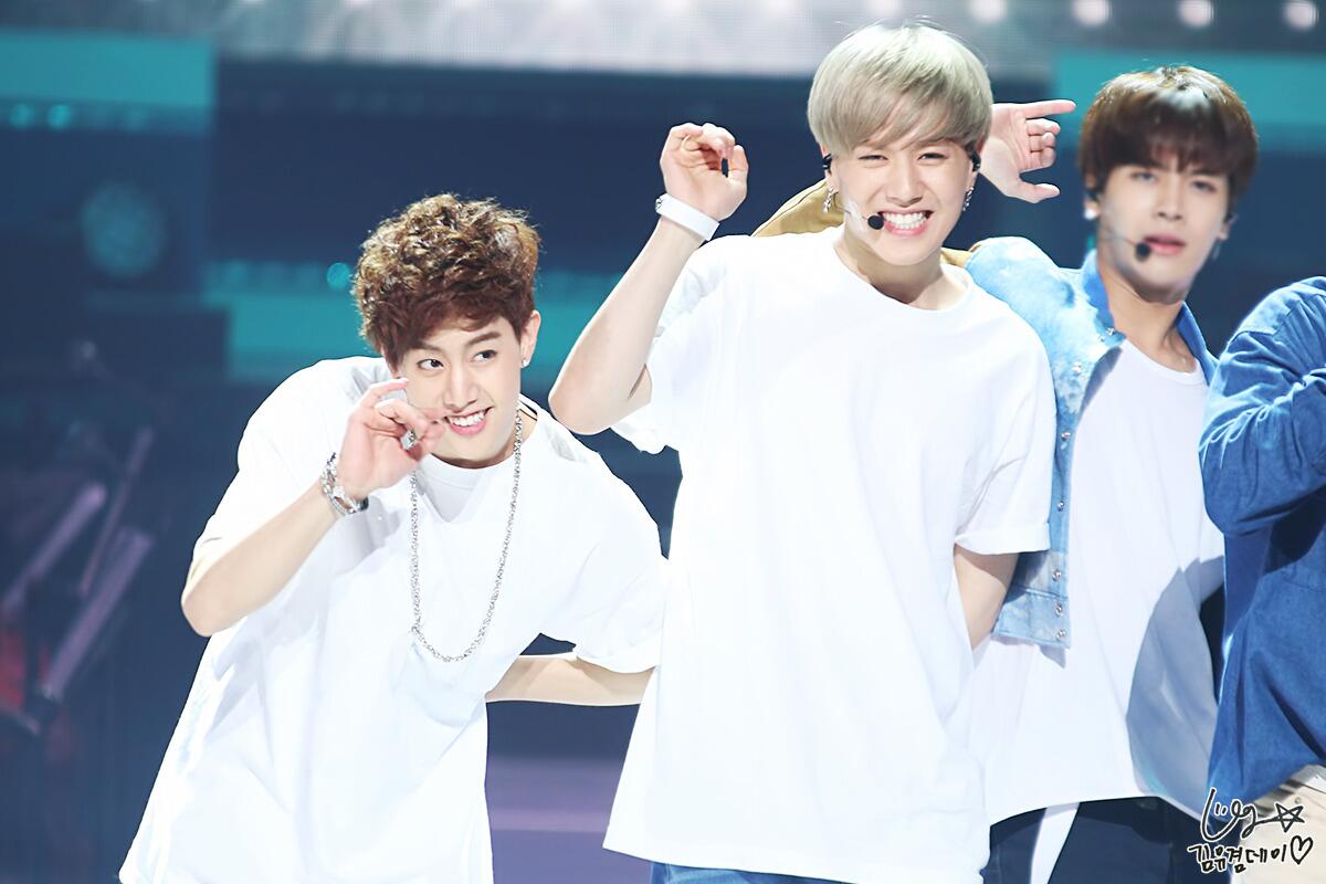 Bq8XZuUCEAATuws.jpg:large