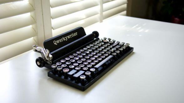 RT @asciijpeditors: 機械式タイプライター風キーボード「Qwertywriter