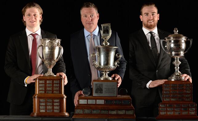 Bq9DcZgCUAAjn_c.jpg:large