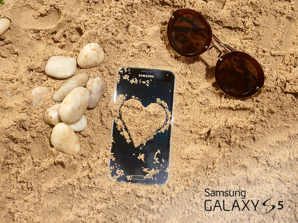 #Galaxy S5 ile suyu tozu dert etmeden tatilin tadını çıkartın :)