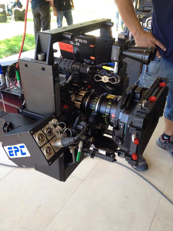 _CesarConti's tweet photo. Shooting commercial with #technocrane #scorpio #redepic #bestlensesever #leicasummiluxc http://t.co/lsGZ13UFsk