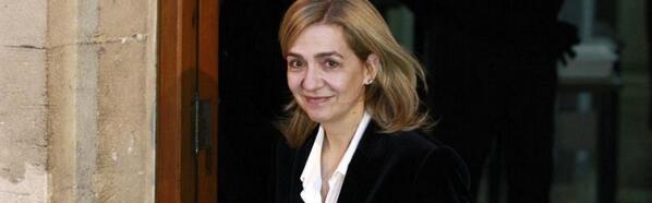 antena3com's tweet photo. Castro mantiene la imputación de la Infanta por blanqueo y fraude fiscal http://t.co/flfyGVBut2 http://t.co/Boza5G99Ul