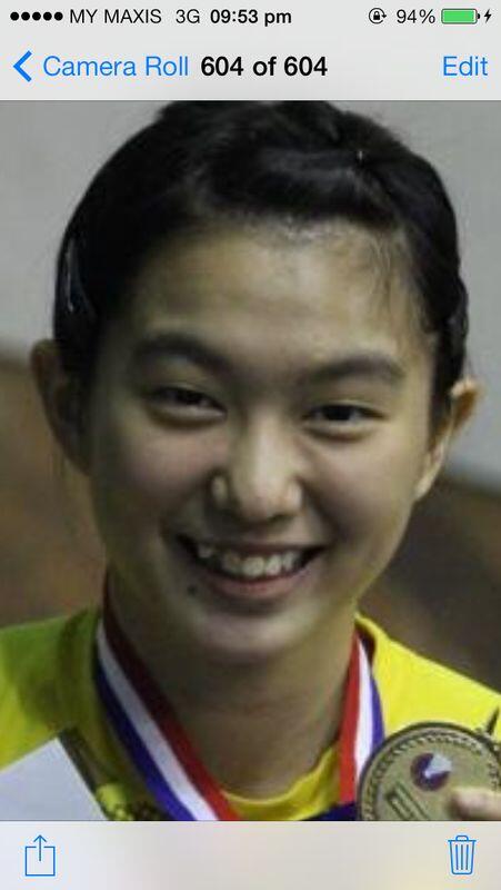 Congrats Yen Mei for getting champion.. Nice smile..😄😄