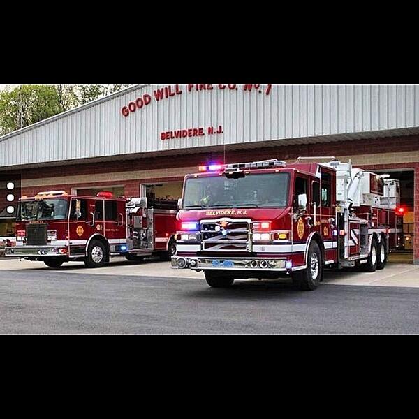AFireStation's tweet image. Found this cool photo, not mine Thanks @noah_gorsky ! #goodwillfire #belvidere #njfiretrucks #brotherhood #engine...