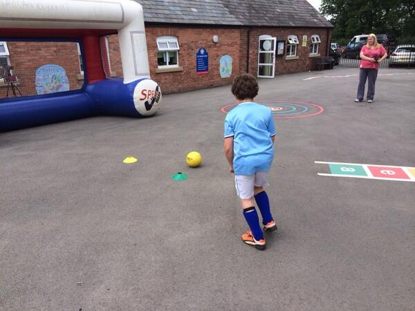 WimboldsleyCPS's tweet image. Ready to go...#speedmark