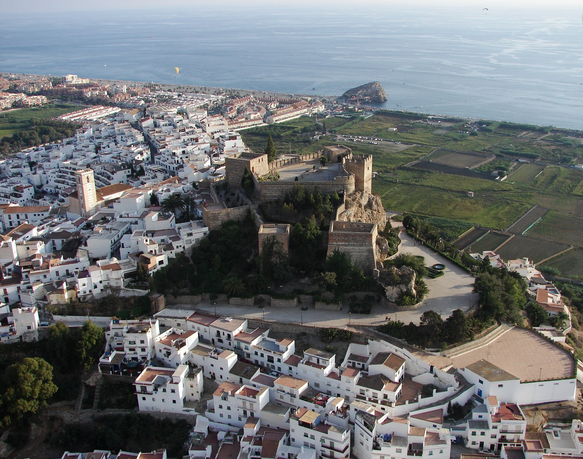 MonaFest's tweet photo. Nuestra 1ª edición no podía ser en otro sitio. Viva la Costa Tropical <3 #Salobreña http://t.co/Bsi7eXmAaZ http://t.co/godcMhogWv