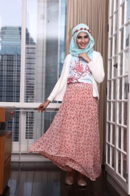 MarthilShop_'s tweet photo. Flowery Maxy Skirt Pink MCK 115rb http://t.co/qk81oKhPsZ