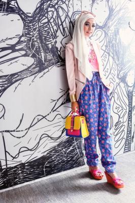 MarthilShop_'s tweet photo. Floral Hareem Pants Basic Blue 100rb http://t.co/Ysb8IEb7iP
