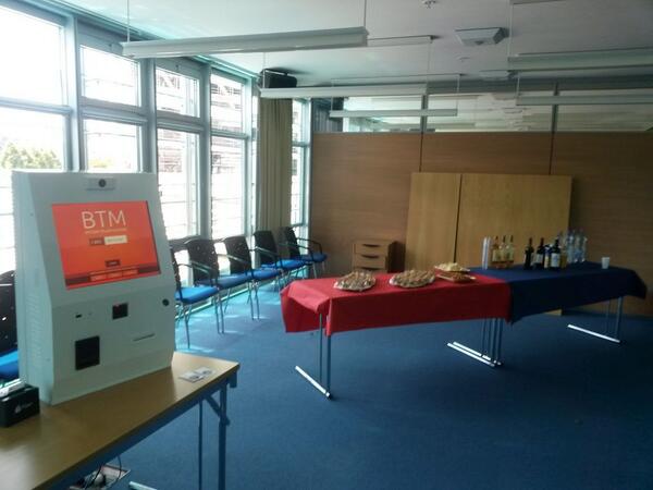 DigiThink_ch's tweet photo. @Bitacess showcased by @DigiThink_ch at the diplofondation in the UN!  Followed by panel on bitcoin... http://t.co/WSyNWSAdQf