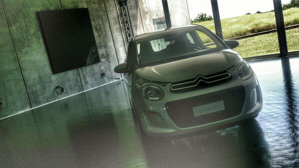 vincenzofor's tweet image. Ed è davvero #nuovaC1, con #touchpad 7'e #mirrorscreen @citroenitalia @megamodo #citroen