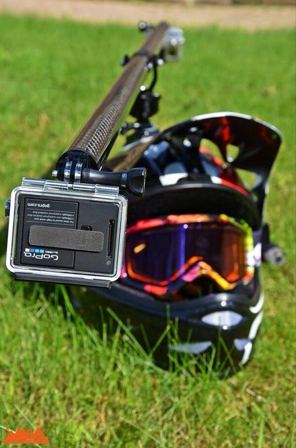 HobbyMounts's tweet image. Testing a NEW Carbon Fibre 360degree swivel mount for 2 GoPros #gopro #goprocornwall #carbon #hobbymounts