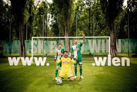 Bald auch auf Plakatwänden in ganz Wien zu sehen: Unsere Partner <a href="/FKAustriaWien/">FK Austria Wien</a> und <a href="/skrapid/">SK Rapid</a>