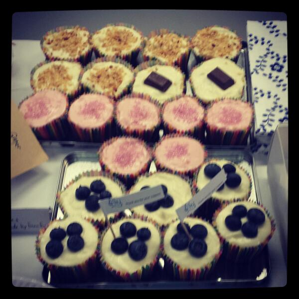 fcheongsee's tweet photo. Cupcakes galore... Raising money for safer childbirth @ELLYappeal http://t.co/reqPRcMwrD