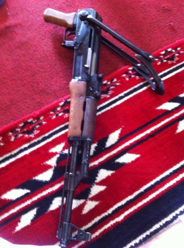 fa151fa1's tweet photo. رشاش للبيع دايره ١١ ابو غدرا ابو قنابل  رقم واحد  رقامه متطابقه  ضراب كامل http://t.co/GRCMC87Ycy