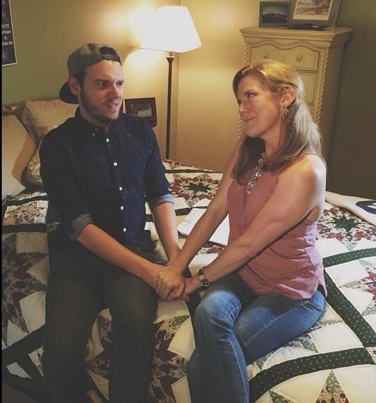 jokepony's tweet photo. We've got a new sketch coming soon! Written by the hilar @tydaws w @leannaadams #haglife http://t.co/xi8QSdlKWX