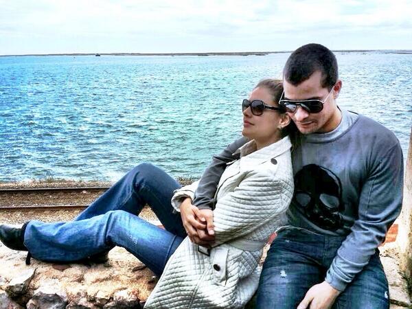 bernardipaloma's tweet photo. Se isso não é amor,oq mais pode ser? #ThiAmo ❤Porque TODO DIA é dia de NAMORAR,dia de COMEMORAR! #Vem #Hj e #Sempre http://t.co/eKvxHe5vKL