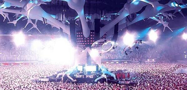 LifeAsARaver's tweet image. Sensation