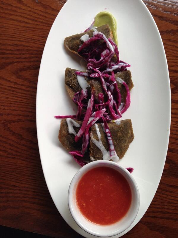 Para disfrutar del partido México-Camerún que tal unas ricas "Pescadillas en masa de huitlacoche" #MundialBrasil2014