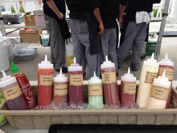 BeertownPublic's tweet photo. Lunch is served. Look at these delicious sauces for burgers. @WildcraftGrill put together an amazing spread #fhffwr http://t.co/8uppUJ7Ymg