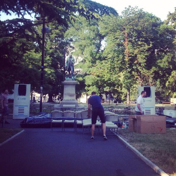 FilmstreetBg's tweet image. Studentski park postaje bioskop!