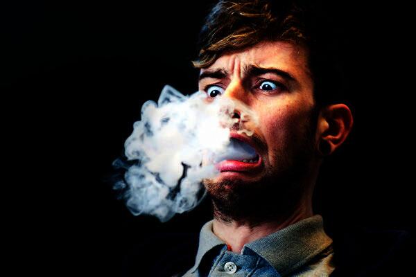 Cloud_Chaserz's tweet photo. You impression will be same like him. If you get shocked during #vaping #cloudchasing #shocked #funny #cloudchaserz http://t.co/nai0L7nNQa