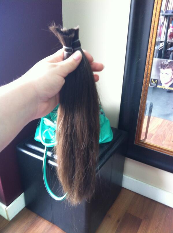 kapleski's tweet photo. Just cut my hair drastically! Donating my hair today! Thanks to @CatherynByers at #modestybrandon @StarfmBrandon 😘😜 http://t.co/c7JrjKkvKL