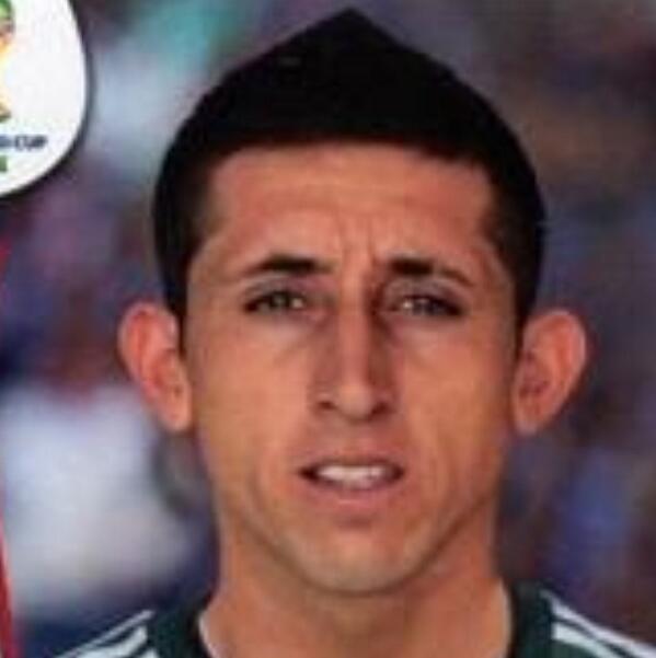 rioferdy5's tweet image. Mexico No.6 Herrera got a mix of Di Maria &amp;amp; Gary Cahill going on!!