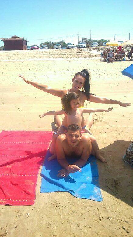 soraya_alon87's tweet photo. Oído playeooooo #superagustisimo http://t.co/KJgcMvud7g