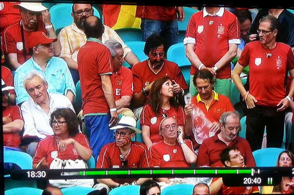 Iberdrola invita a 40 periodistas al Mundial de Brasil con gastos pagados lamarea.com/2014/06/06/ibe… Aquí está la foto :