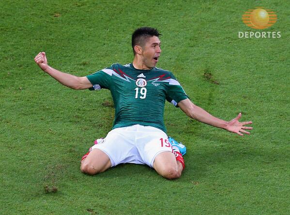 EndZonePDC's tweet photo. Disfruta en imágenes de lo mejor de la victoria de México  http://t.co/pXmbBctVSG