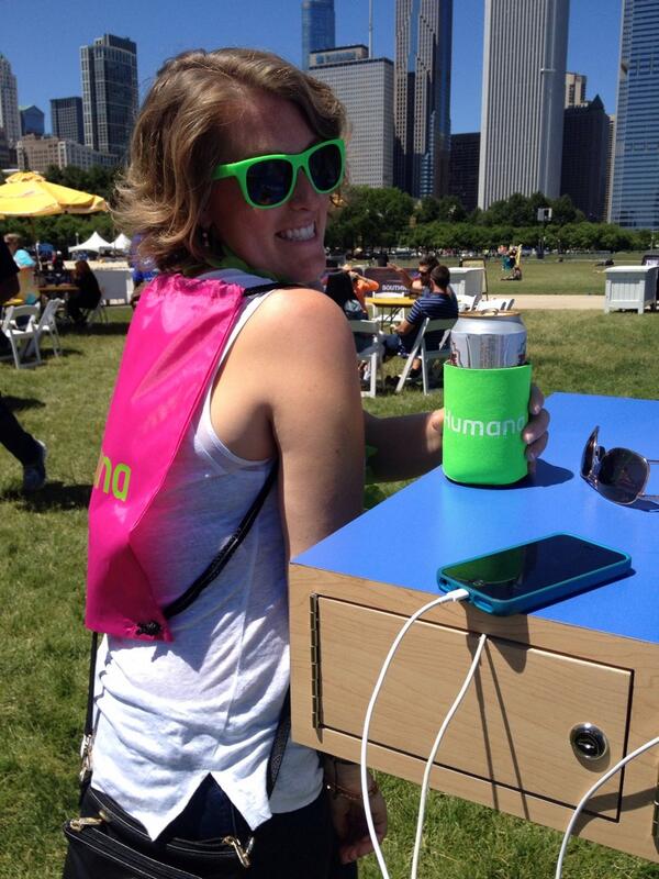 FruitForward935's tweet photo. #bluesfest #humana #Chicago http://t.co/pnUc9IayjC