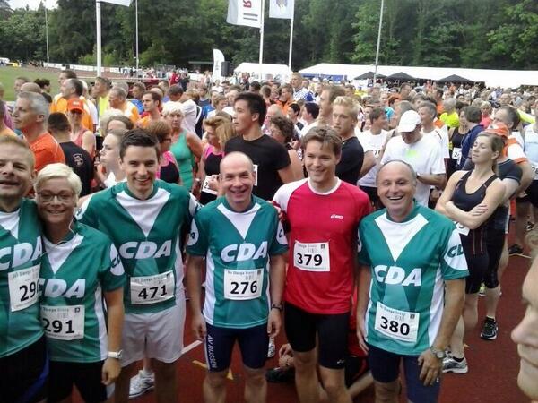 Goed bezochte <a href="/Rijsserbergloop/">Rijsserbergloop</a> met een heus team van <a href="/CDARH/">CDA Rijssen-Holten</a>