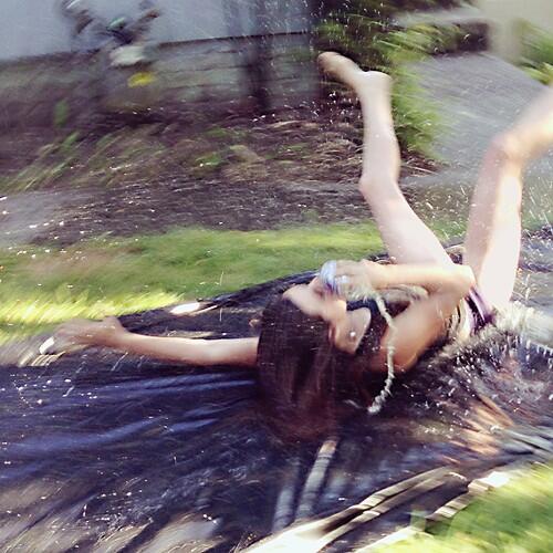TheStranger's tweet photo. Drunk people are known for their exceptional decision making skills and coordination. http://t.co/nLg9AbFtpZ http://t.co/etfJM3ycIk