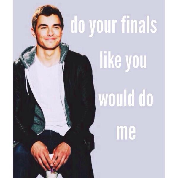 graciesitter's tweet image. oh my sweet baby Jesus yus #DaveFranco #exams #solvemyproblems #yusohot 😍