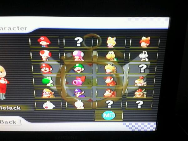 mlphoppycute's tweet photo. i got mario kart wii! http://t.co/uz33SxlOrs