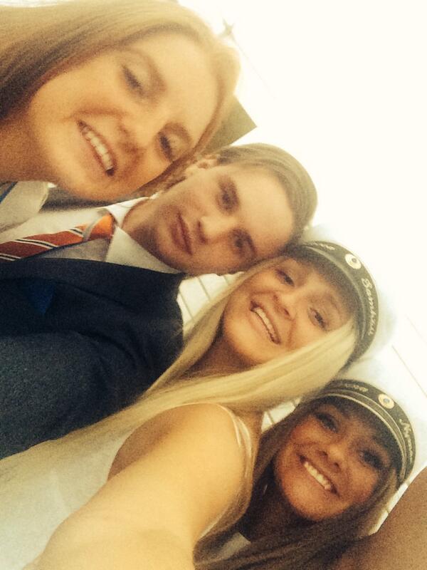 hannanymans's tweet image. En gång i livet #tae #matsy