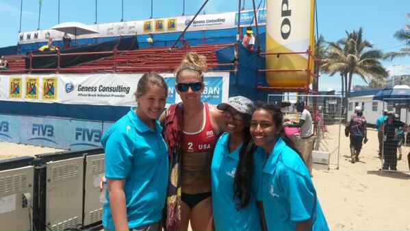 AmberC1309's tweet photo. @WhitneyPavlik 2013 #FIVBDurban !! http://t.co/RCWTTk9GZK