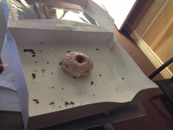 trifonpetrov's tweet photo. Sorry bro me and Tara eat them all http://t.co/3lZgerKePs