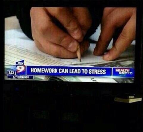 BradJr98's tweet photo. "@TheFunnnyTweets: DUH!!! http://t.co/0cP9YWwJtN" no shit
