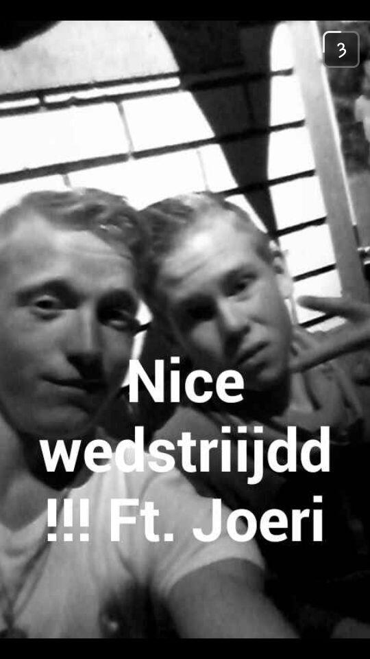 bikkel18's tweet photo. Nederland - Spanje : 5-1 :D http://t.co/yZmm0RRdRb