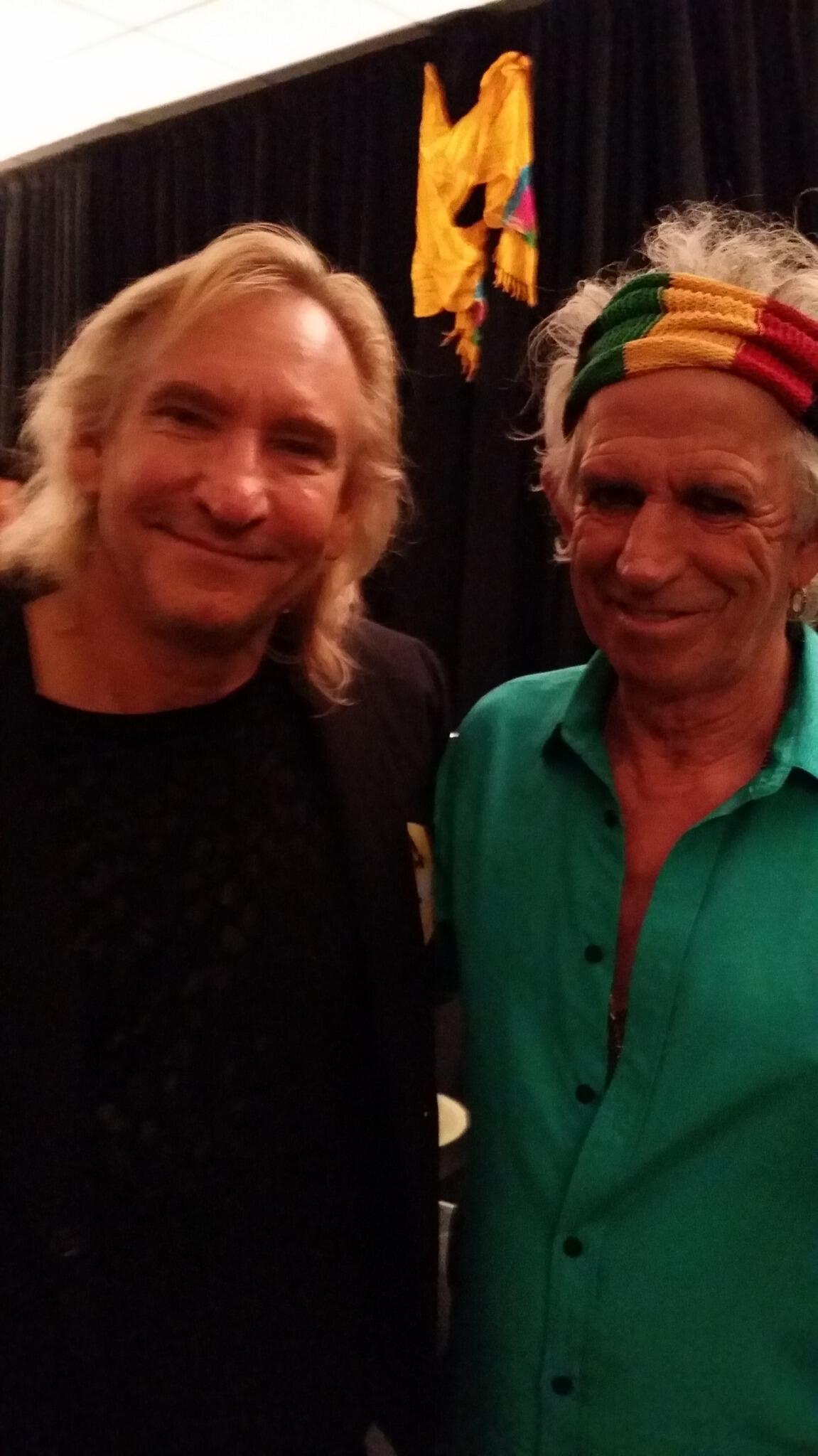 Joe Walsh on Twitter "Brothers in Paris ) http//t.co/6vp5G7zDo0"