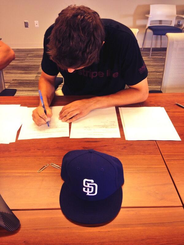 treavturner's tweet photo. Officially part of the San Diego @Padres! http://t.co/8DNQKPJt6A