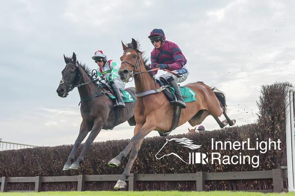 RacingTog's tweet photo. Swaledale Lad @HChalloner777 leads Woodbank @Harry89skelton @Dannskelton @notonthehighst  H'Cap Chase @AintreeRaces http://t.co/GdjFhw4CqB