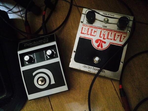 saidtheripper's tweet photo. Trying something new @Ampeg Scrambler had the Big Muff eating humble Pie http://t.co/cDcUtmzIWK