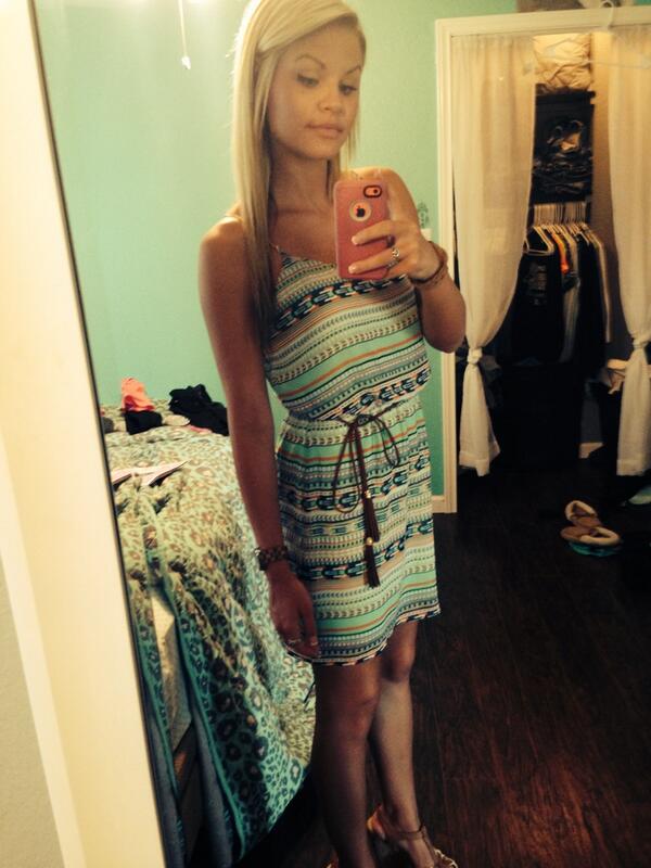 TarynJamess's tweet image. Date nighttt #whadddup