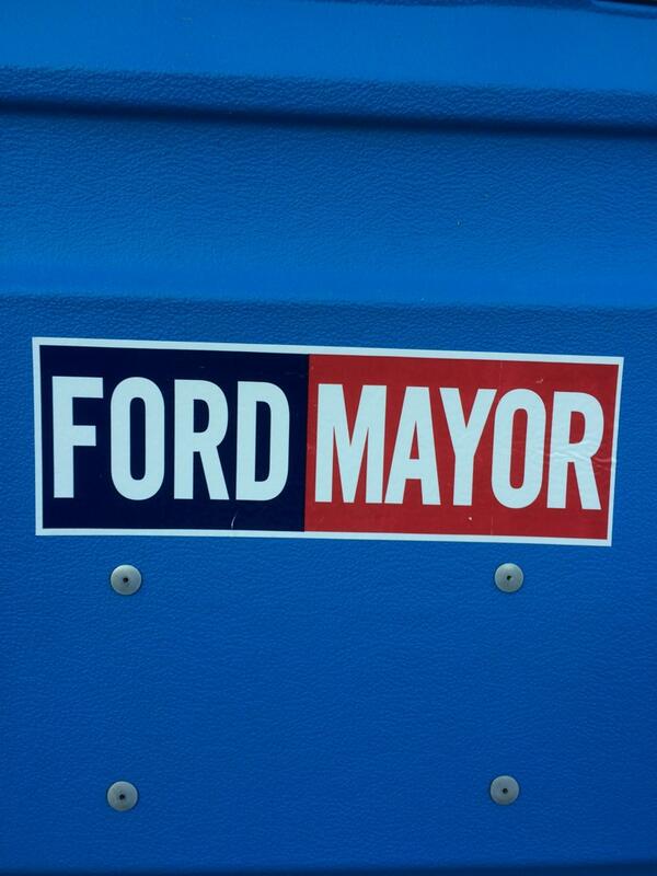 Norbs001's tweet photo. Yes thank you ford! Dover wouldn't be the same without ya http://t.co/yUXTEg0hgZ