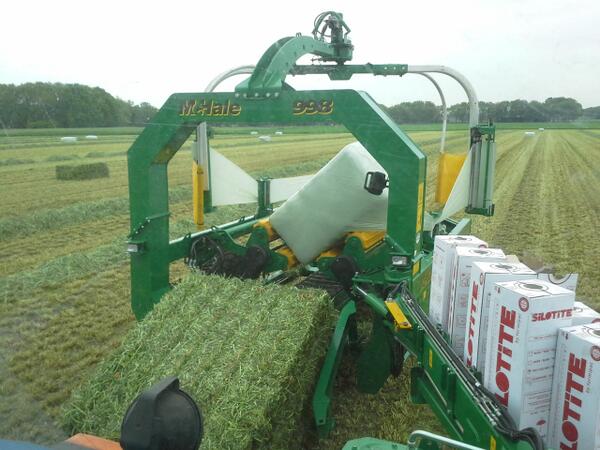 MarcelKrale's tweet photo. Zo ook weer thuis # baaltjes in de folie stoppen! http://t.co/nWbfM5G2Y8