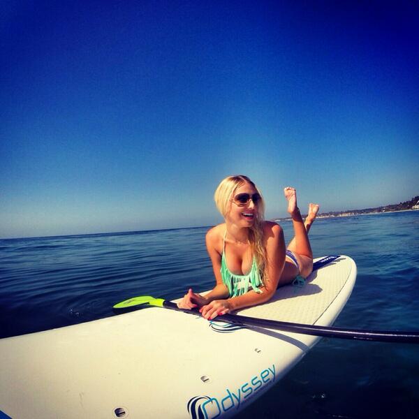 JennBarlow's tweet image. #ESummerHere