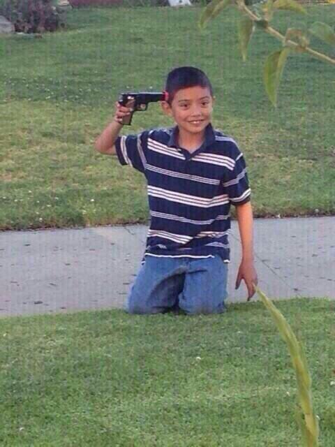 imSadFrog's tweet image. when you see bae talking to someone els