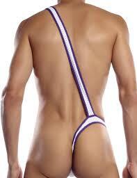 melvinp's tweet photo. @BoldFlavs more of an over the shoulder type guy #manthongs #HalfThong http://t.co/iZLkeA4khX